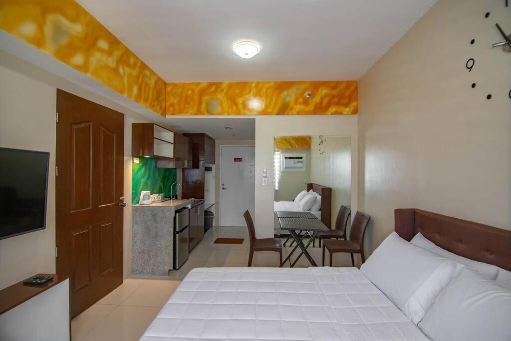 1822 Deluxe Twin - Migas Haven At Sunvida Tower Apartamento Cebu Exterior foto