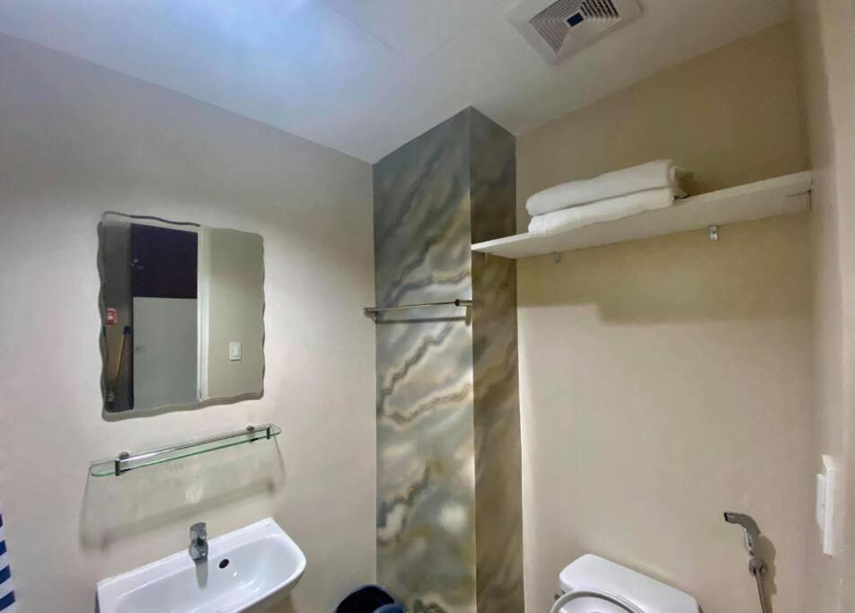 1822 Deluxe Twin - Migas Haven At Sunvida Tower Apartamento Cebu Exterior foto